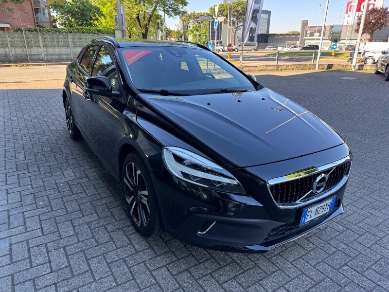 Foto VOLVO V40 CC (2012-2020)